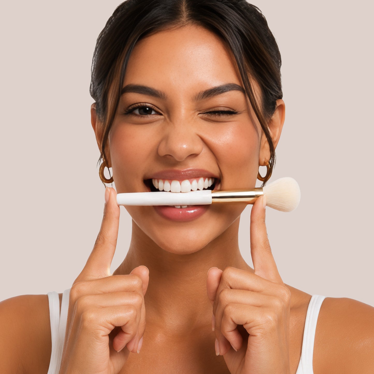 12 Pieces Premium Travel Makeup Brush Set  - White
